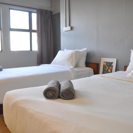 Grayhaus Inn อิโปห์ ภายนอก รูปภาพ