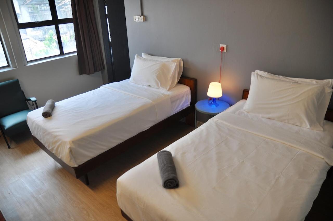 Grayhaus Inn อิโปห์ ภายนอก รูปภาพ